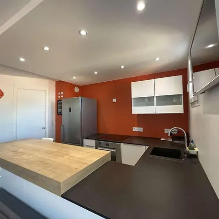 Apartment Duplex Contemporain, Climatisation A Deux Pas De La La Seyne-sur-Mer